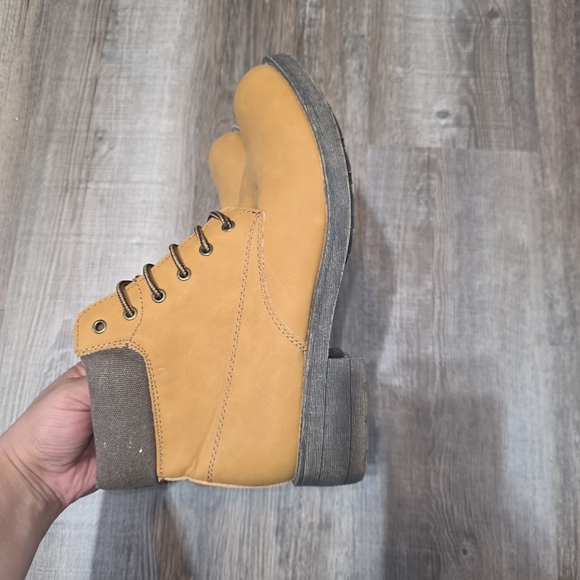 NWOT K9 by Rocket Dog Tan Lace Up Work Boots Work Shoes Women Size 11 - Picture 10 of 12